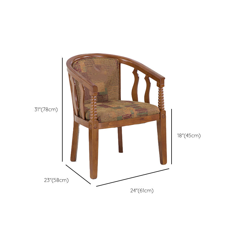 木製の足のある伝統的なアームチェア布張りの布地ダイニングチェア