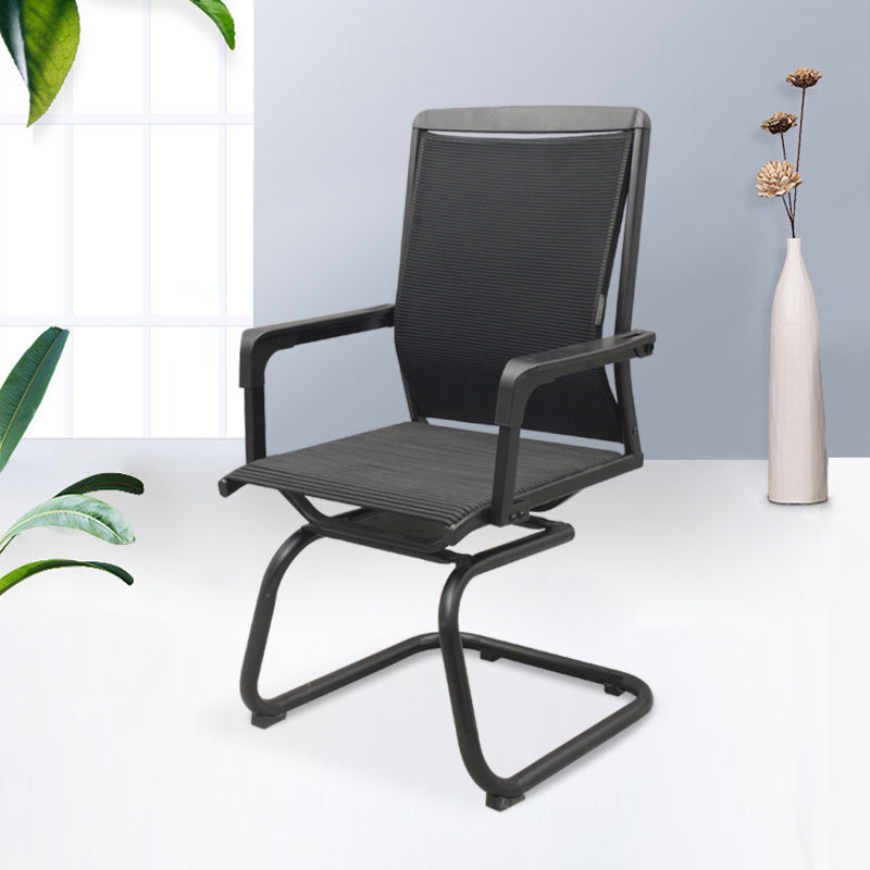 Contemporary Arms Included Desk Chair Mesh Back Conference Chair for Office Matte Black 1 Piece Clearhalo 'furn' 'furn_office_chair' 'Furniture' 'Office Chairs' 'Office Furniture' 'office_chair' 7364414