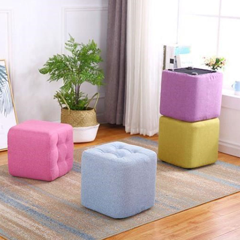 Tufted quadratische Form Ottomane moderne Leinenmischung gepolsterter Pouf
