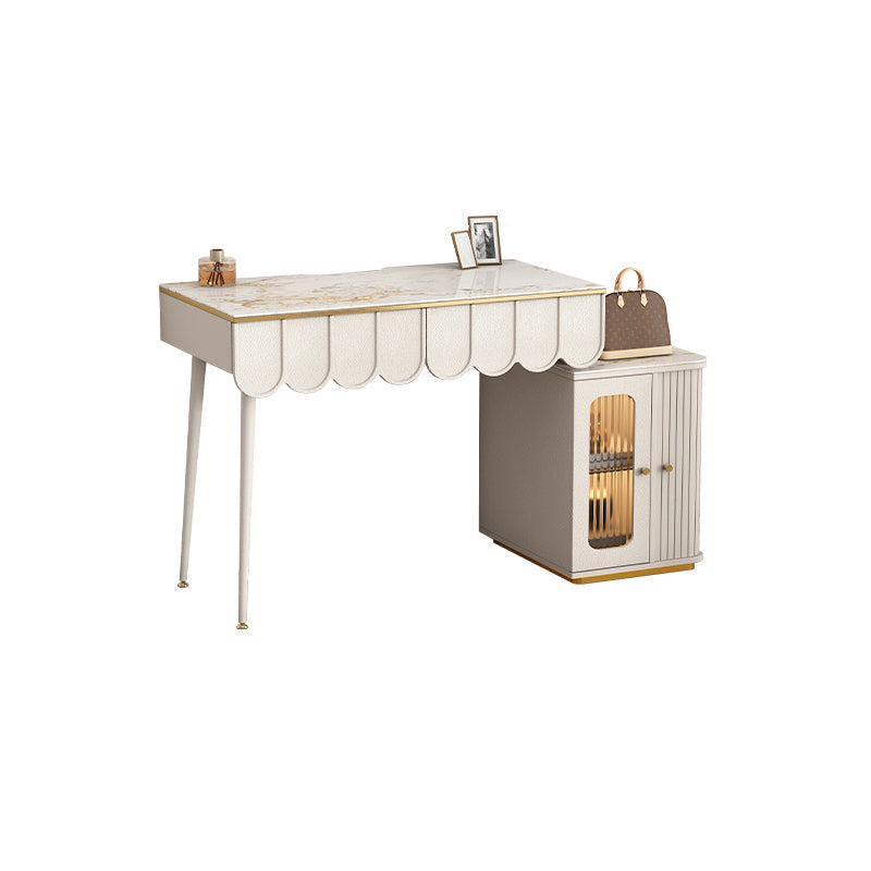 Escritorio moderno de oficina de forma rectangular escritura de piedra en blanco