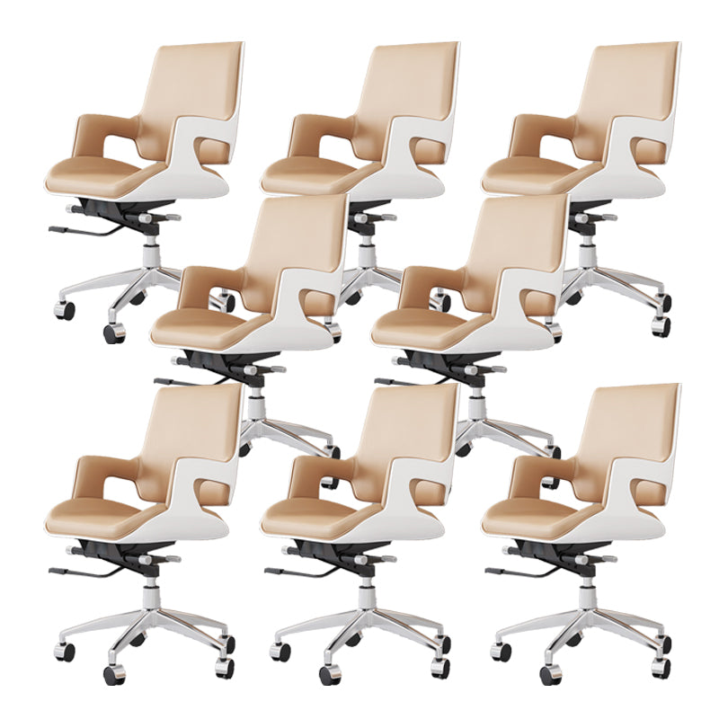 Chaise de gestion pivotante contemporaine chaise de bureau marron en cuir en cuir en cuir