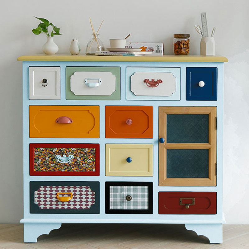 Creazione di stoccaggio in legno fabbricato in stile costiero per la camera da letto