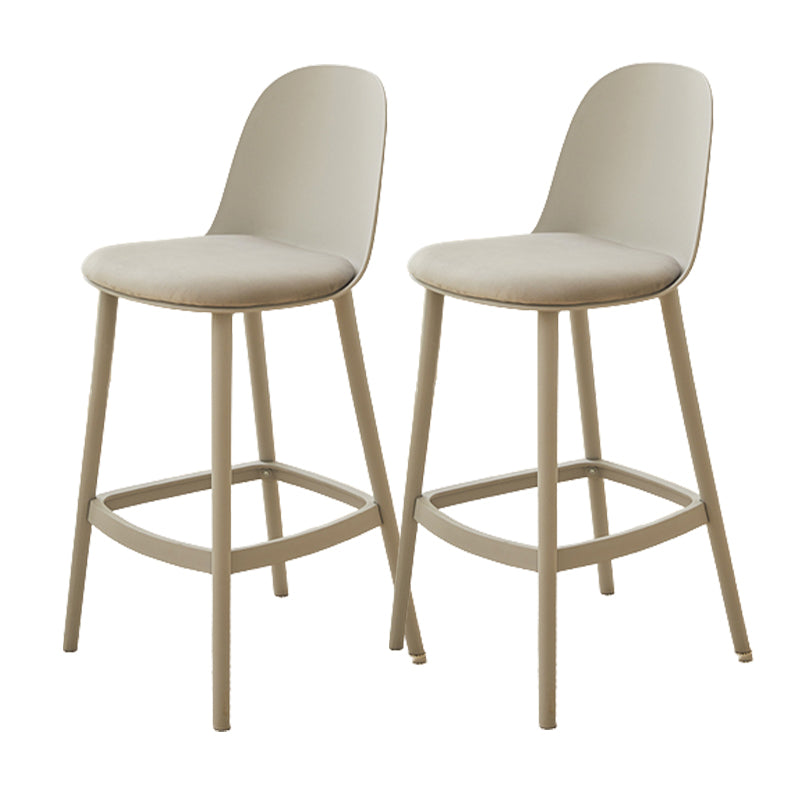 Taburetes de bar de estilo moderno taburetes de barra de plástico de respaldo para el comedor