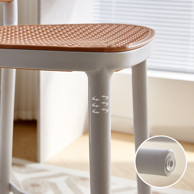 Sgabello da banco di plastica in stile moderno sgabello sul retro con poggiapiedi