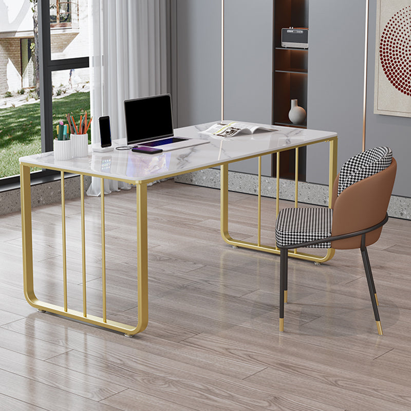 Bureau de bureau contemporain incurvé finition antique finit bureau avec des jambes métalliques