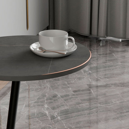 Tavolino contemporaneo di ardesia e tavolino singolo in metallo tavolino glam rotondo