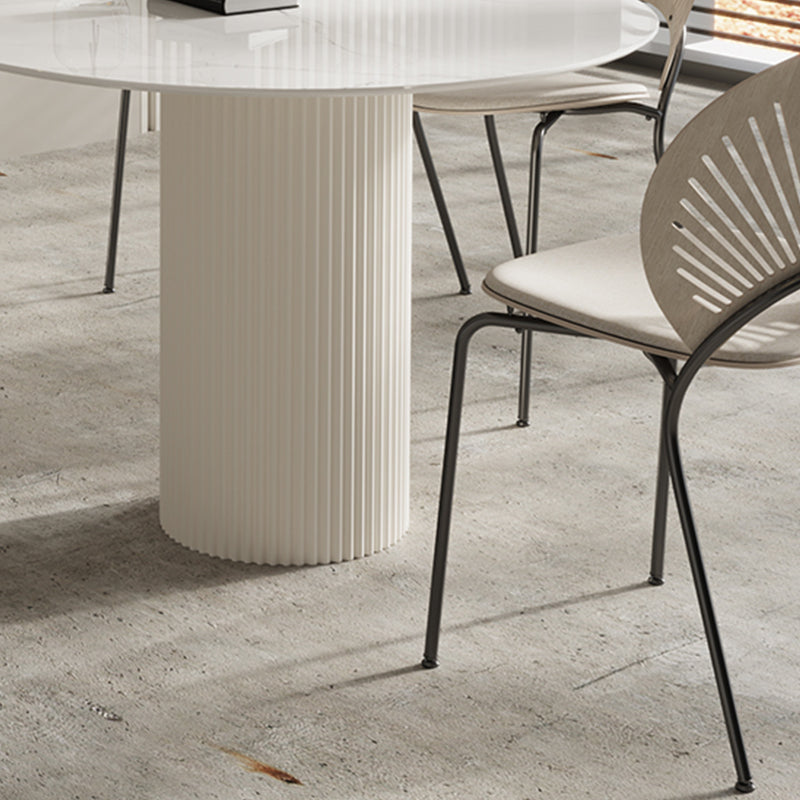 Eettafel met stenen blad in vrije vorm voor thuis, eigentijdse witte dinettetafel