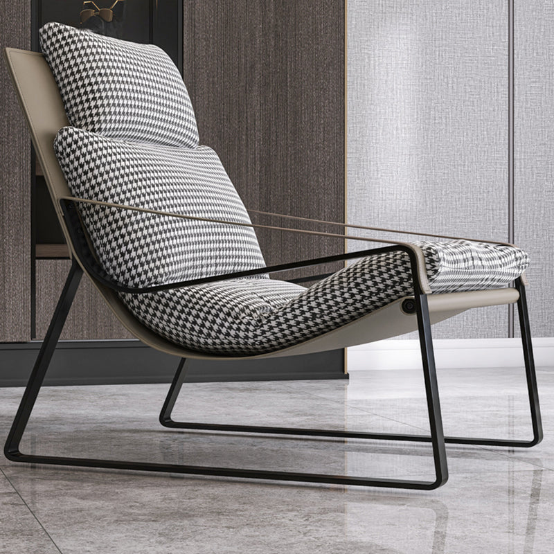 Mid-Century Modern Accent Armchair with Loose Back and Sled Base Clearhalo 'Accent Chairs' 'accent_chairs' 'Chairs & Seating' 'furn' 'furn_accent_chairs' 'Furniture' 'Living Room Furniture' 7404144
