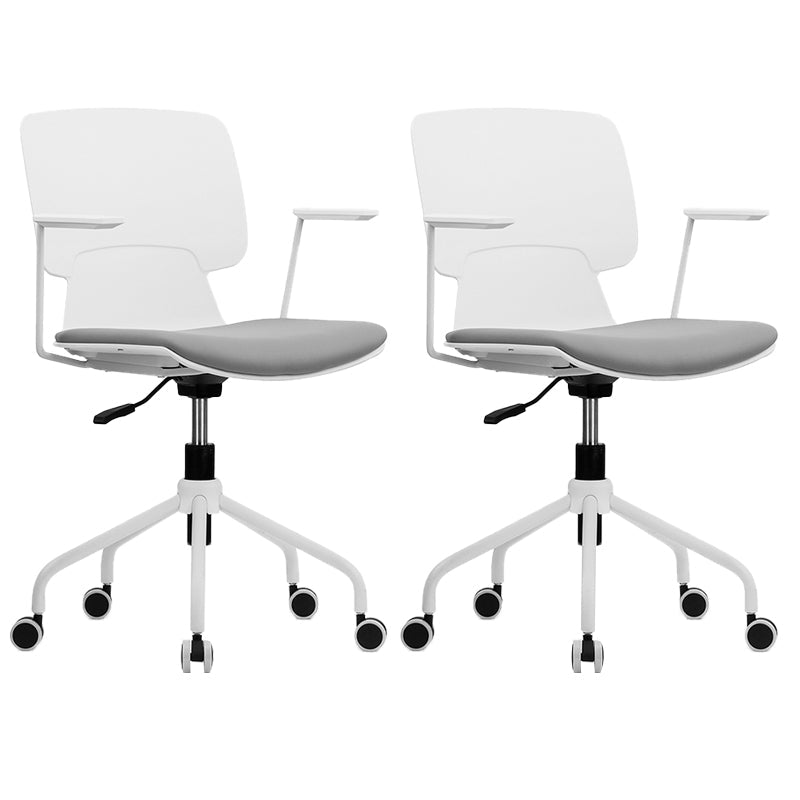 Silla de brazos fijos con tapiz de oficina modernos silla giratoria ergonómica
