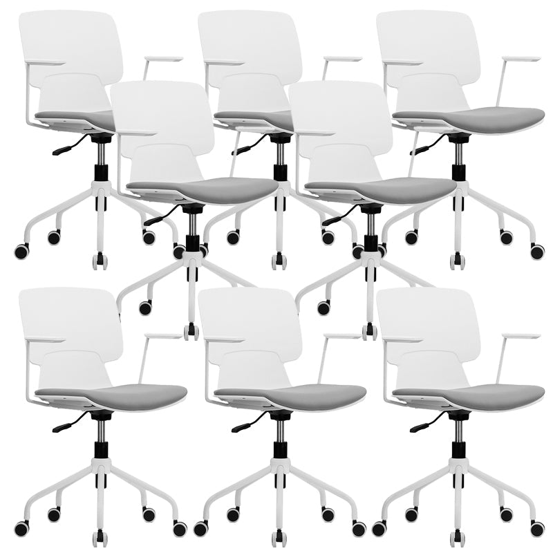 Silla de brazos fijos con tapiz de oficina modernos silla giratoria ergonómica