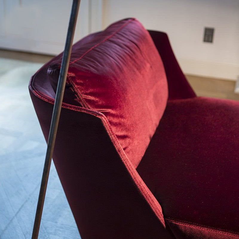 Scandinavian Upholstered Chaise Lounge Couch Armless Chaise Lounge Chair in Apple Red Clearhalo 'Chairs & Seating' 'Chaise Lounge' 'chaise_lounge' 'furn' 'furn_chaise_lounge' 'Furniture' 'Living Room Furniture' 7412850