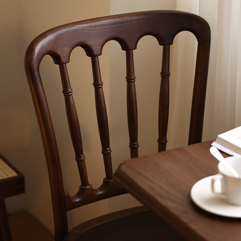 Moderne stijl eetkamerstoel massief houten lat achterzijde stoel voor eetkamer