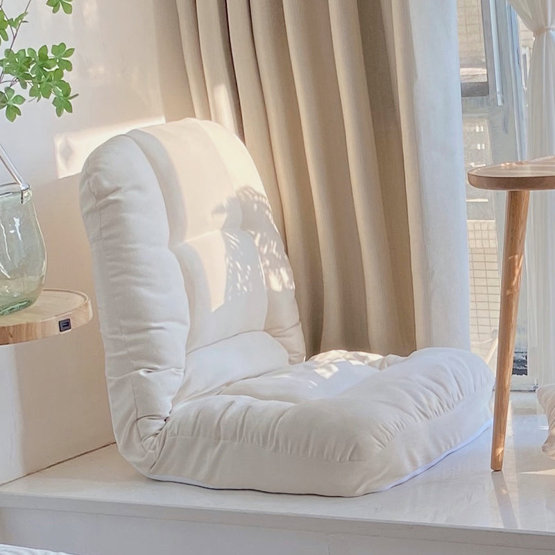 Reclure standard scandinave sans mouvement de couleur unie en intérieur en intérieur