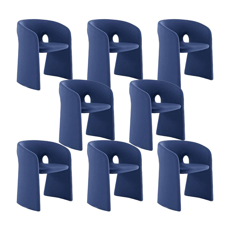 Binnen fluwelen gestoffeerde stoelstoel metalen frame open rug eetkamerstoel