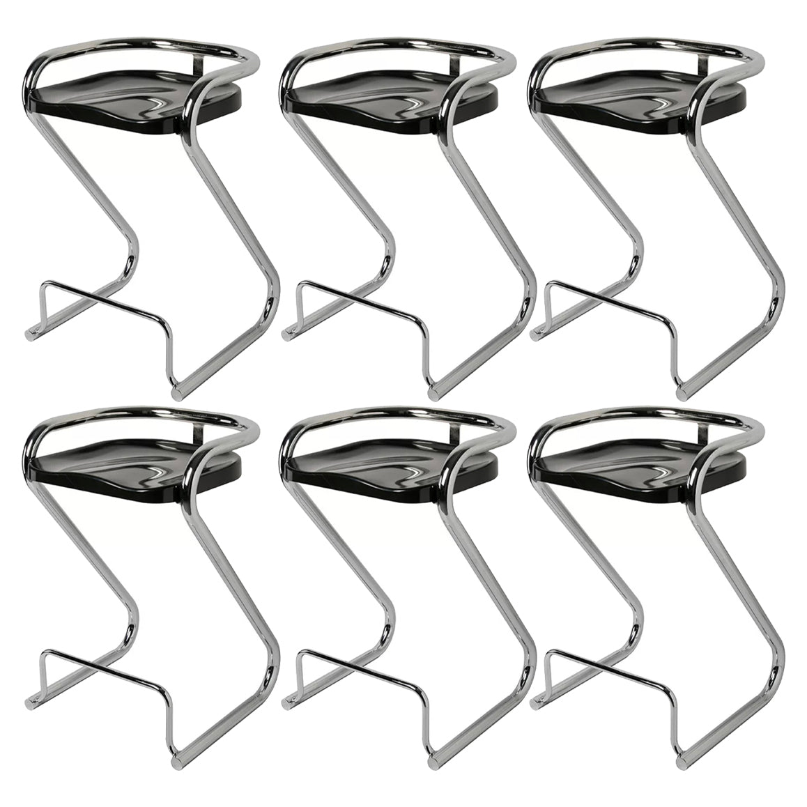 Sgabello da bar sul retro posteriore con sedile sagomate con base di metallo