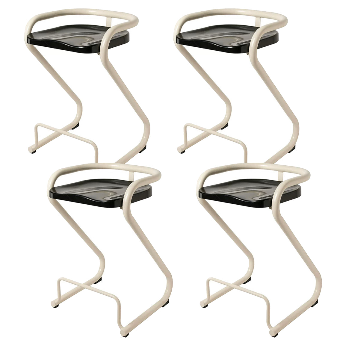 Sgabello da bar sul retro posteriore con sedile sagomate con base di metallo