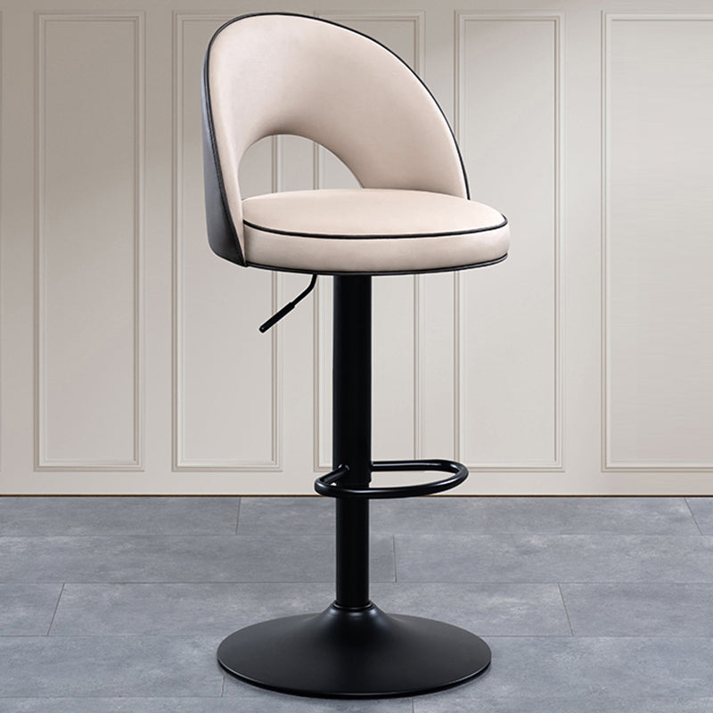 Tabourets de bar pivotants à hauteur réglable, style Glam, en simili cuir, avec base noire