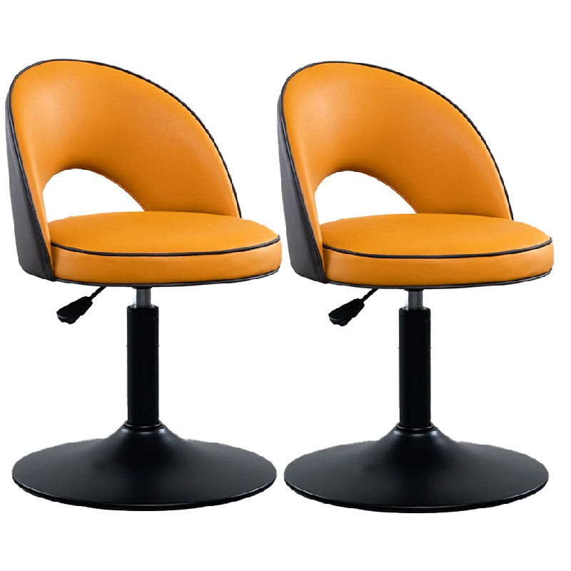 Tabourets de bar pivotants à hauteur réglable, style Glam, en simili cuir, avec base noire