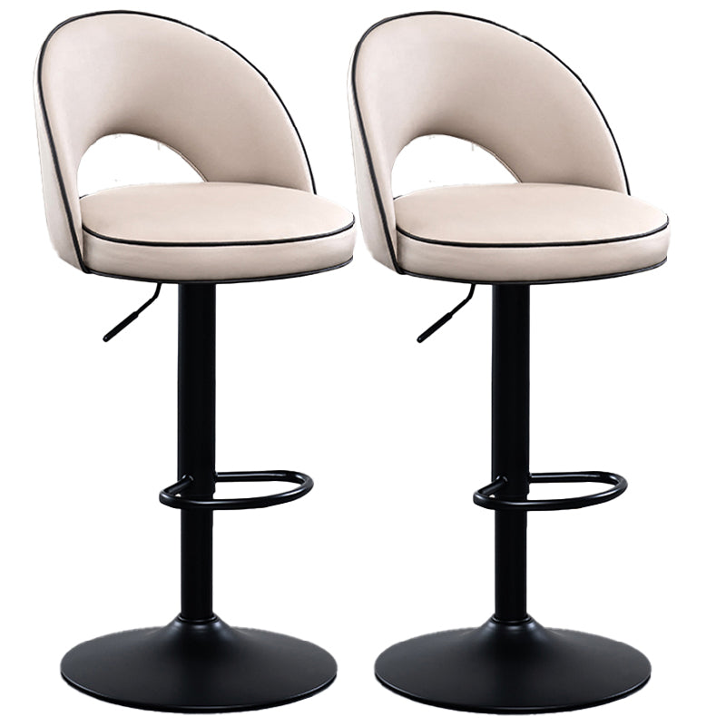 Tabourets de bar pivotants à hauteur réglable, style Glam, en simili cuir, avec base noire