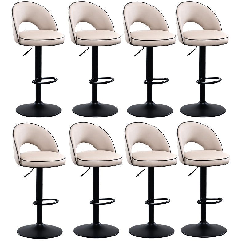 Tabourets de bar pivotants à hauteur réglable, style Glam, en simili cuir, avec base noire