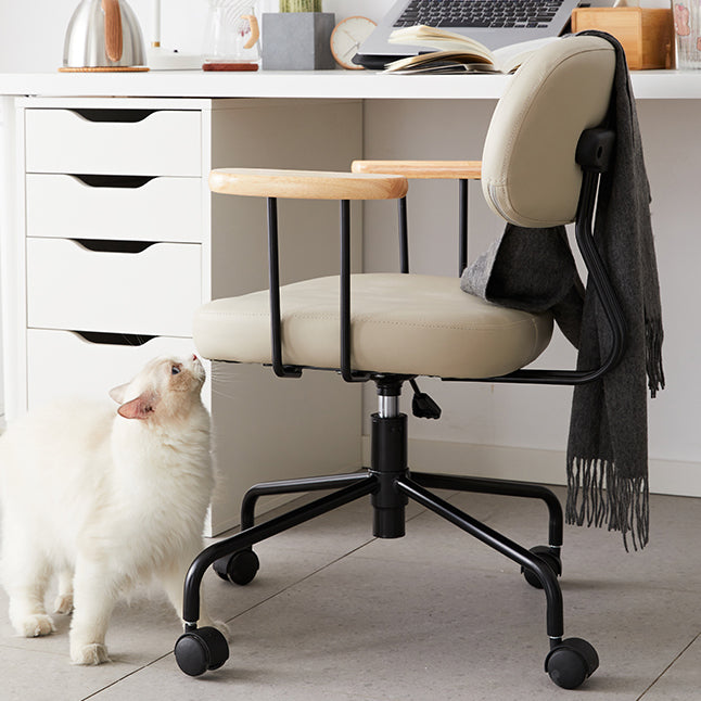 Silla de oficina de armas fijas modernas cuero sin angustia silla de portaobjetos ergonómico con ruedas