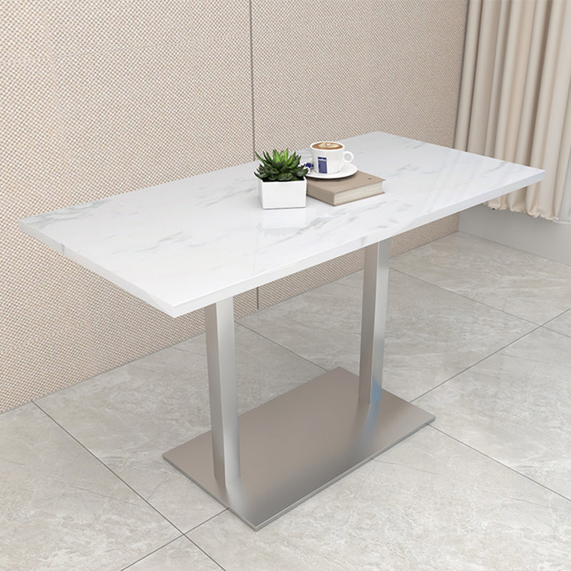 Mesa de comedor de piedra geométrica moderna con base metálica para comedor