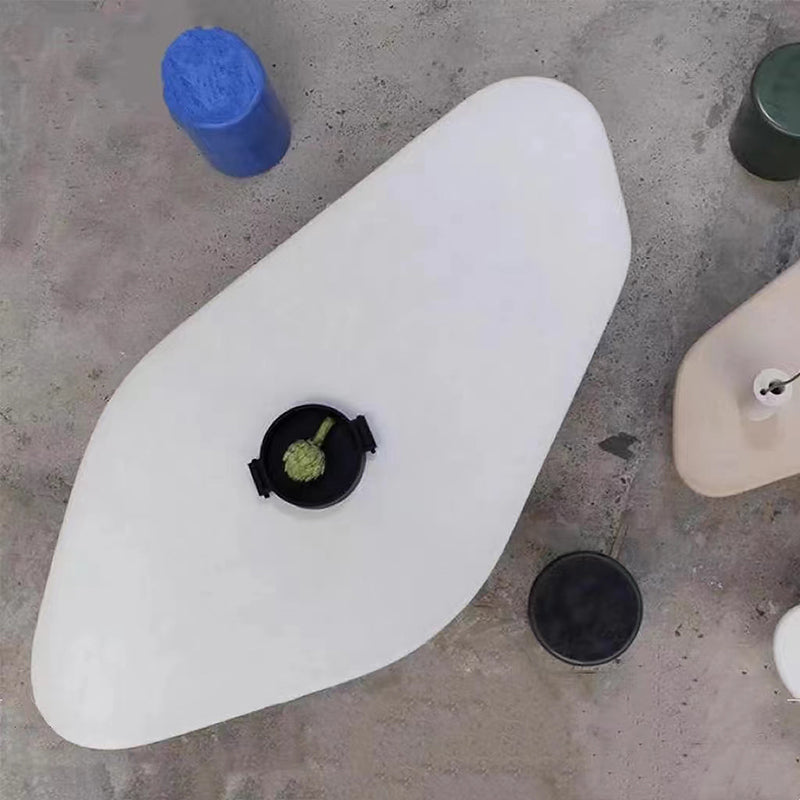 Bureau de bureau en bois de style contemporain Bureau de tâche de forme irrégulière avec 3 jambes en blanc