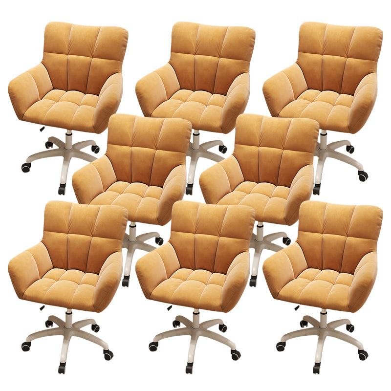 Moderner armloser Bürostuhl Keine belastende ergonomische Rutschenstuhl mit Rädern