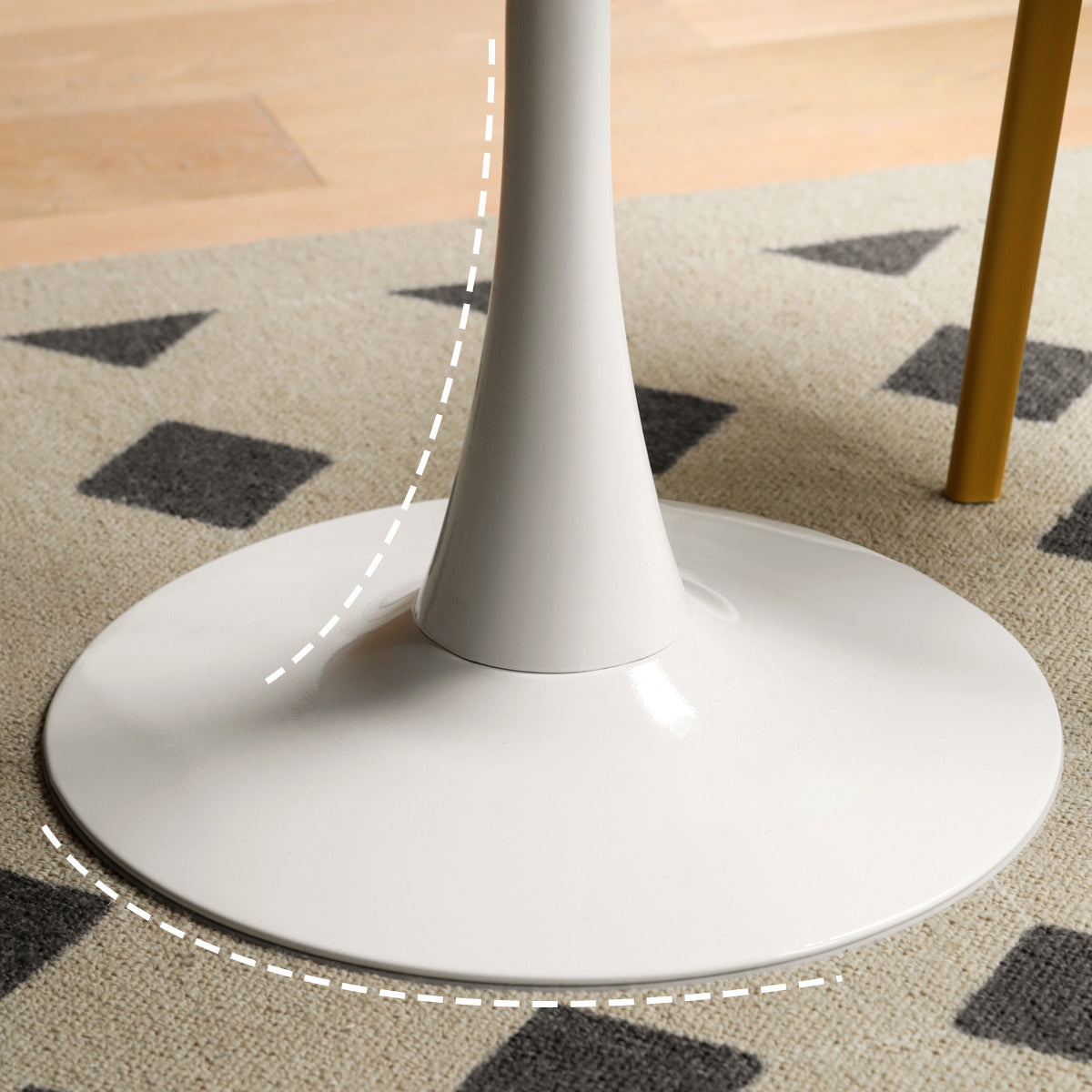 White Round Dining Table Stone Top Dining Table with Tulip Base Clearhalo 'Dining Tables & Seating' 'Dining Tables' 'dining_table' 'furn' 'furn_dining_table' 'Furniture' 'Kitchen & Dining Furniture' 7460641