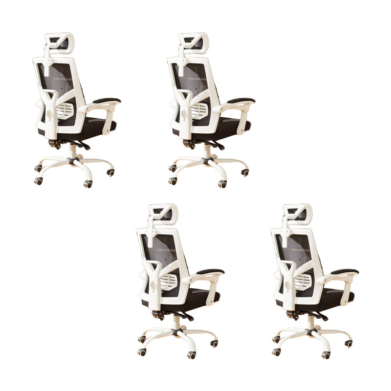 Sedia da ufficio ad armi imbottita moderna sedia da scrivania senza angoscia con ruote