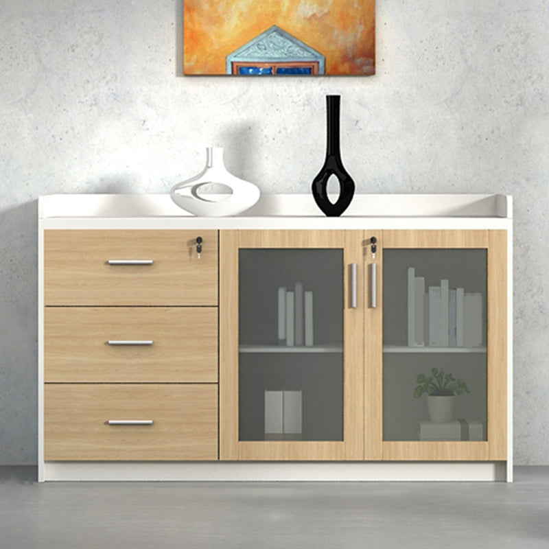 Abbazzinamento in stile Nordic Amatico in legno Archiviazione di archiviazione