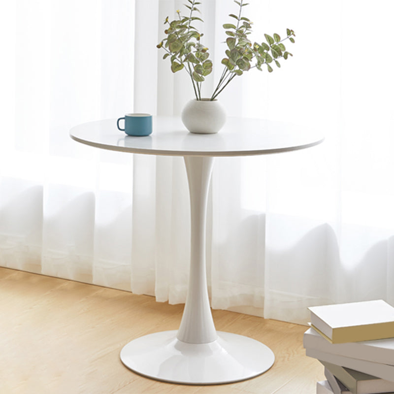 Simplicity Style Round Table Wood Dining Site Table with Tulip Base Clearhalo 'Dining Tables & Seating' 'Dining Tables' 'dining_table' 'furn' 'furn_dining_table' 'Furniture' 'Kitchen & Dining Furniture' 7476800