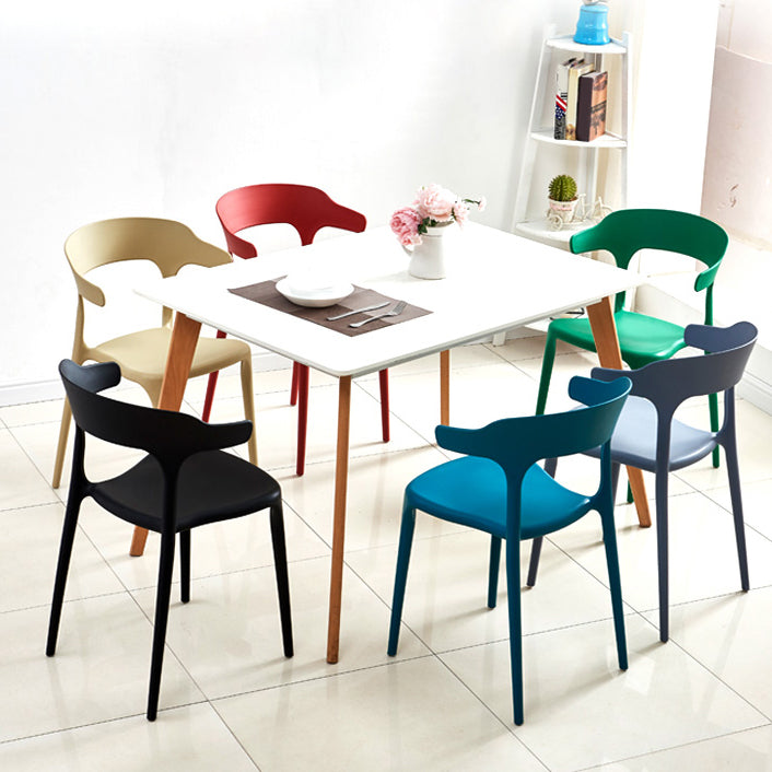 Nordic Backrest Armrest Acrylic Chair with Acrylic Legs for Dining Room