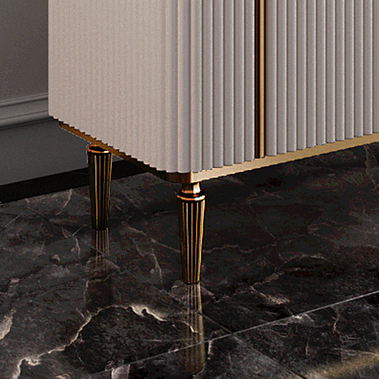 Zeitgenössischer Seitenbrett Marmor -Sideboardschrank mit Beinen für Esszimmer