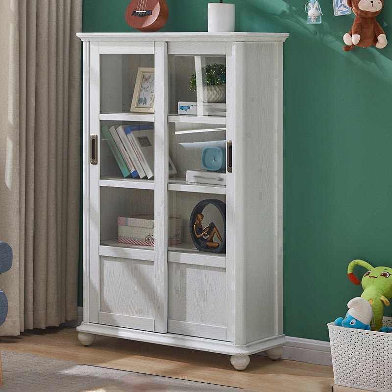 Libreria verticale in legno massiccio contemporaneo chiuso.