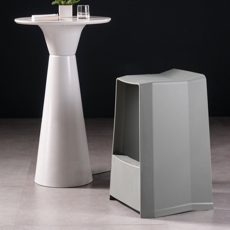 Modern Style Plastic Counter Stool Armless Barstool with Footrest Clearhalo 'Bar Furniture' 'Bar Stools' 'bar_stools' 'furn' 'furn_bar_stools' 'Furniture' 'Kitchen & Dining Furniture' 7491694