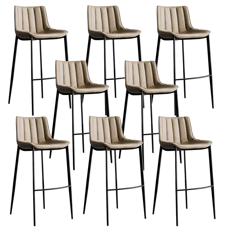 フェイクレザーカウンタースツールモダンスタイルのローバックバースツールとフットレスト