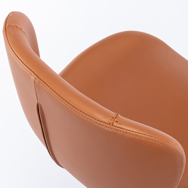 Sgabello da barretta per altezza regolabile in fuovennellata in pelle contemporanea