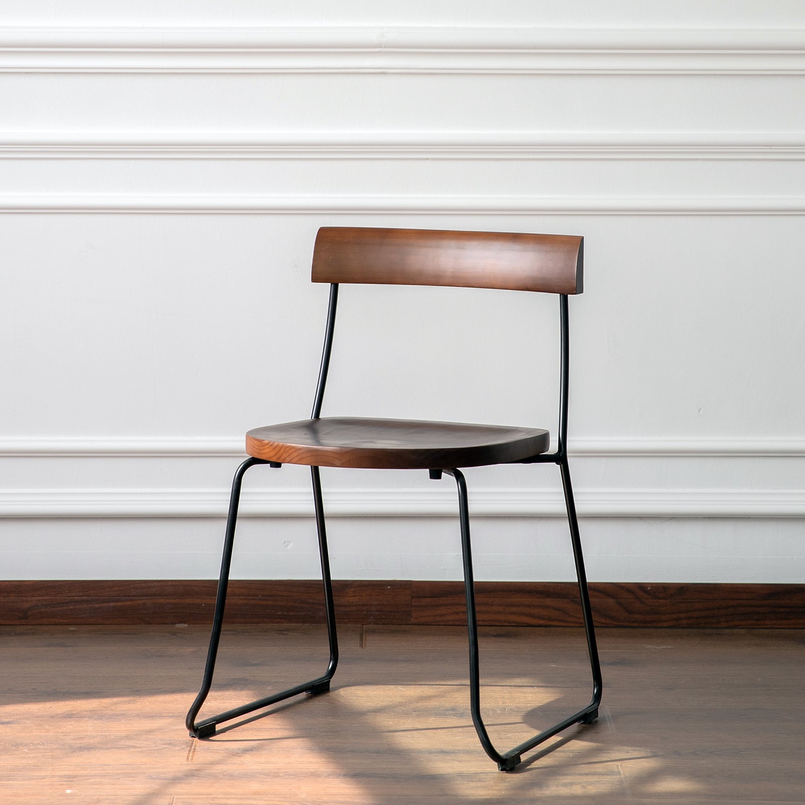 Modern Backrest Armless Wood Chair with Metal Legs for Dining Room 1 Piece Black Clearhalo 'Dining Chairs' 'Dining Tables & Seating' 'dining_chair' 'furn' 'furn_dining_chair' 'Furniture' 'Kitchen & Dining Furniture' 7499393