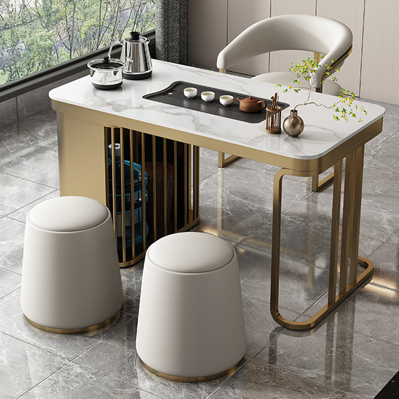 Moderne rugleuning armleuning kussenstoel met metalen basis voor eetkamer