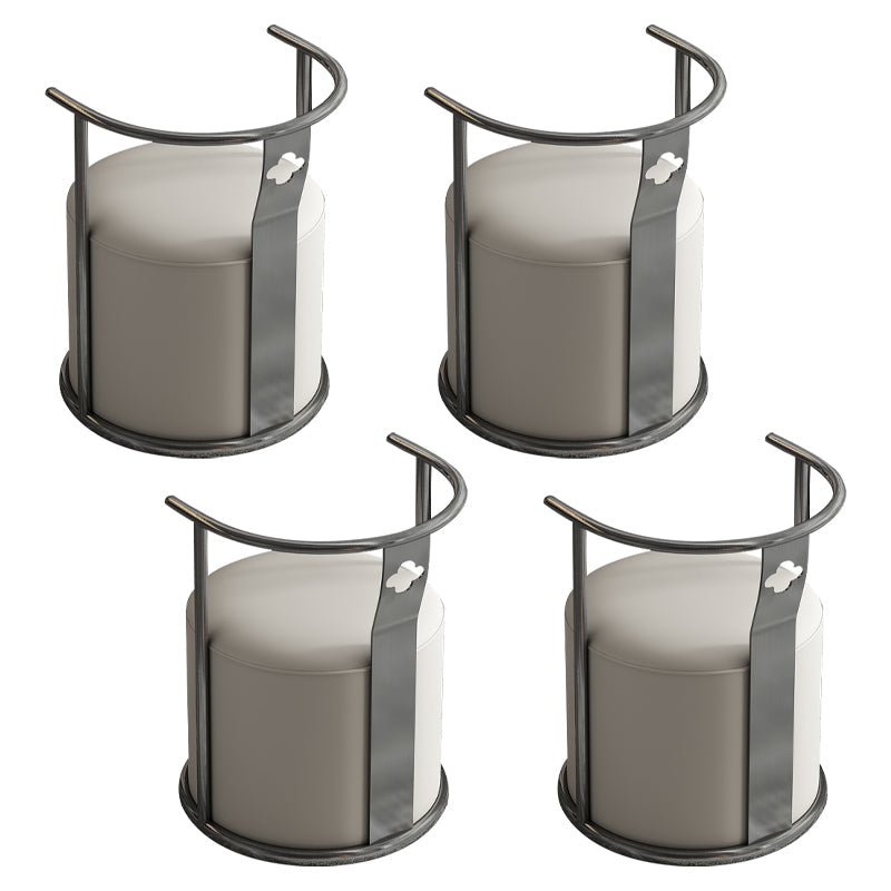 Moderne rugleuning armleuning kussenstoel met metalen basis voor eetkamer