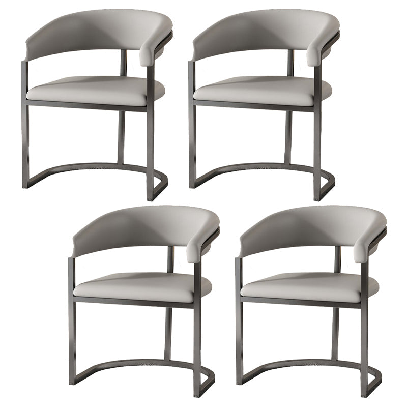 Moderne rugleuning armleuning kussenstoel met metalen basis voor eetkamer