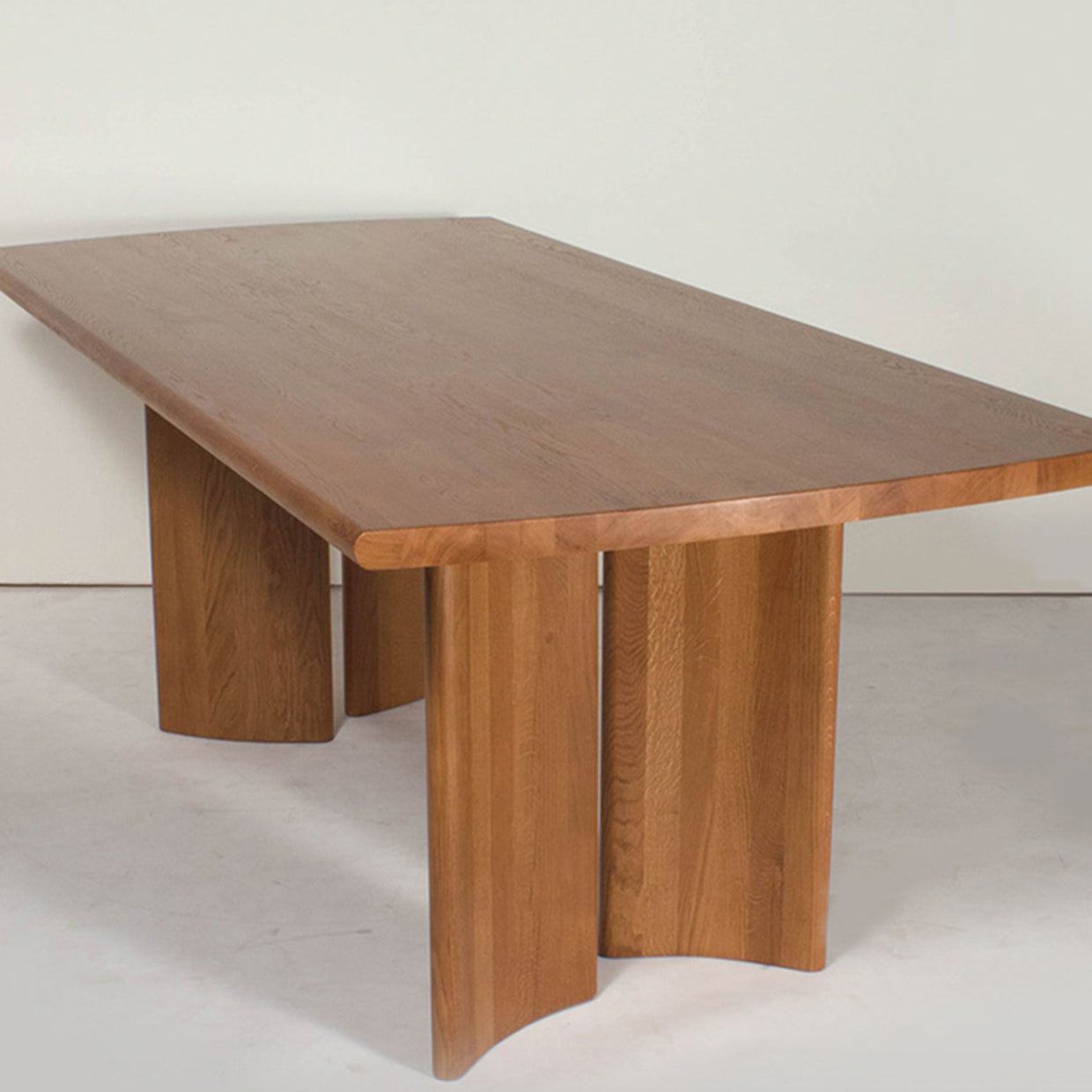 Modern Rectangle Solid Wood Dining Table Tripod Base Dining Table Clearhalo 'Dining Tables & Seating' 'Dining Tables' 'dining_table' 'furn' 'furn_dining_table' 'Furniture' 'Kitchen & Dining Furniture' 7509146