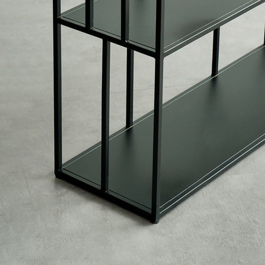 Libreria standard di libreria aperta in stile moderno con scaffali