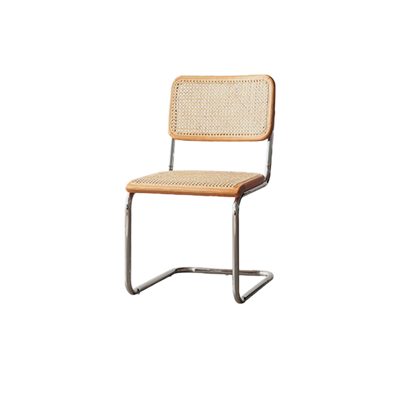 Moderne rugleuning kussenstoel met metalen basis voor eetkamer