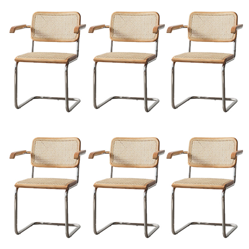 Moderne rugleuning kussenstoel met metalen basis voor eetkamer