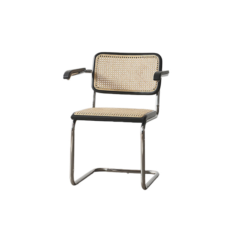 Moderne rugleuning kussenstoel met metalen basis voor eetkamer