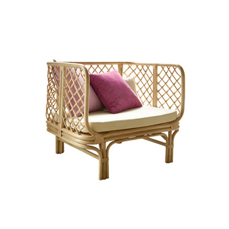 Stoffsofa in leichter Brone -Rahmen tropisches Sofa mit Lolsterkissen