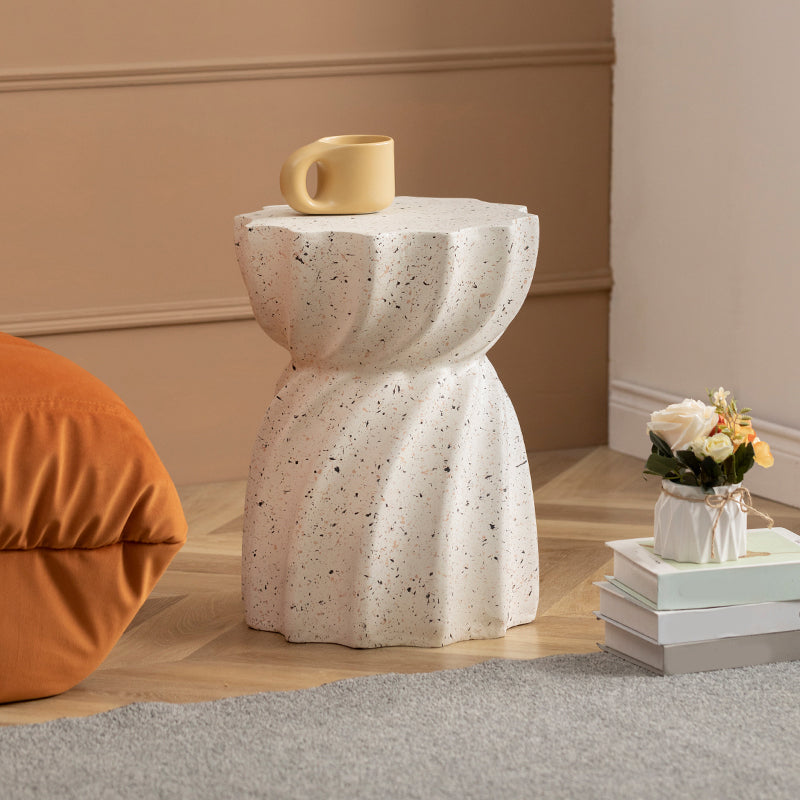 Contemporary 13.8-inch End Table Pedestal Beige Nesting Table Clearhalo 'Coffee & Accent Tables' 'End & Side Tables' 'end_side_tables' 'furn' 'furn_end_side_tables' 'Furniture' 'Living Room Furniture' 7523291