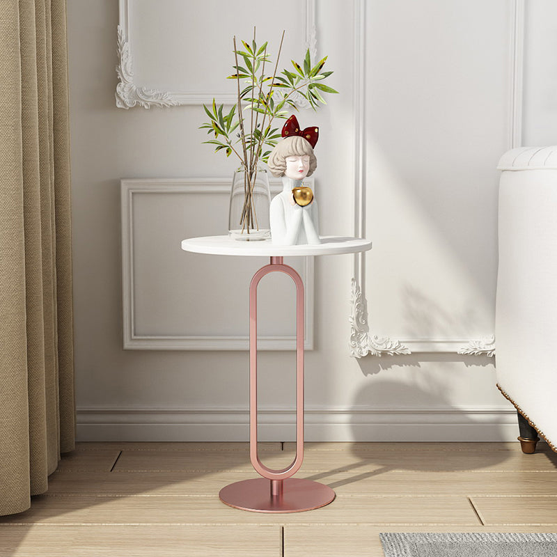 Einfacher runder Couchtisch aus Metall, moderner Cocktailtisch für das Wohnzimmer